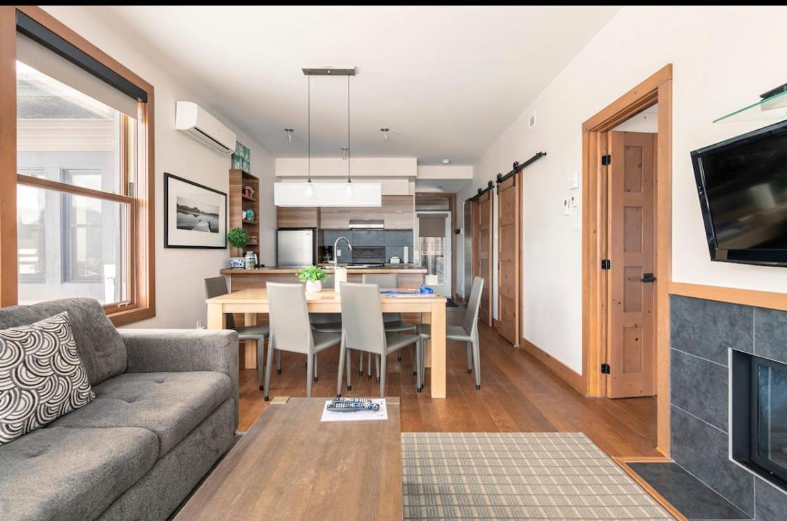 Suites Sur Lac Superieur-Mont-Tremblant Ngoại thất bức ảnh